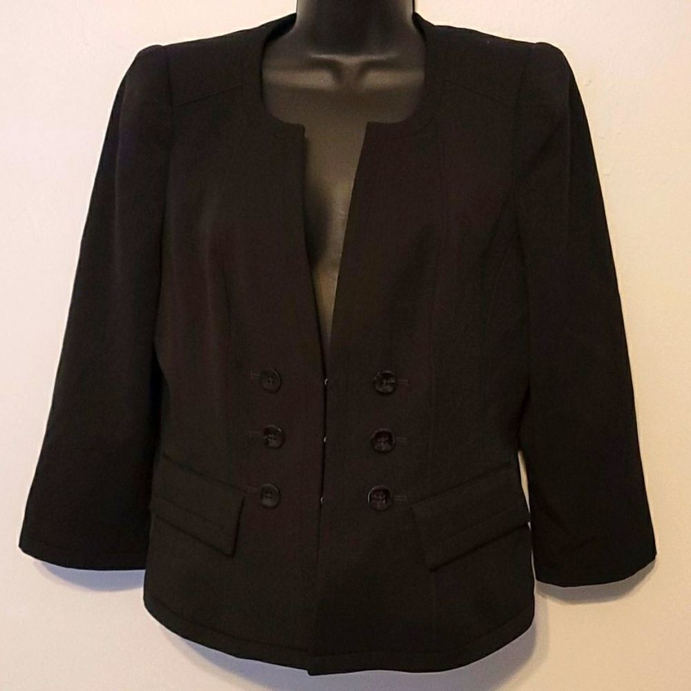 White House Black Market Black Cropped Double-Breasted Suit Jacket